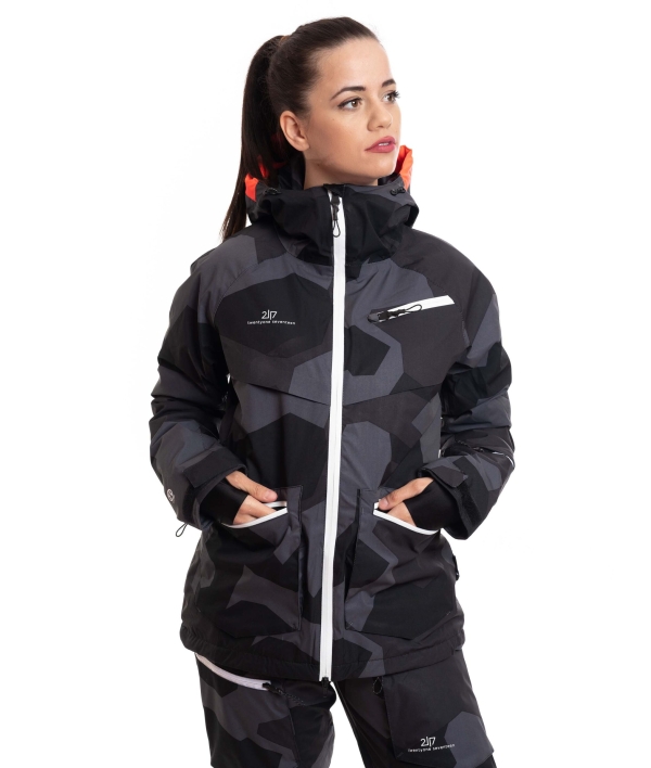 woman wearing black camo light padded ski jacket