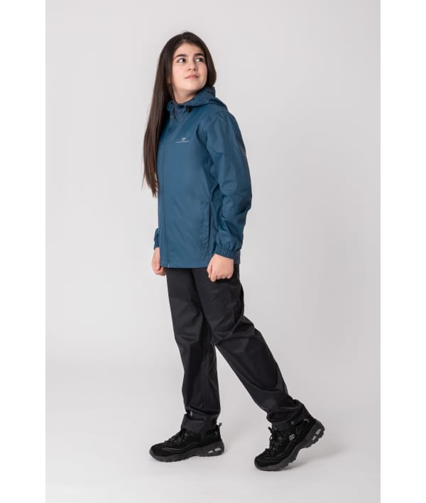 7511904 Vedum rainjacket black front
