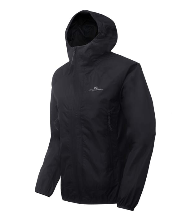 7613902 Klacken 25L Jacka svart framsida