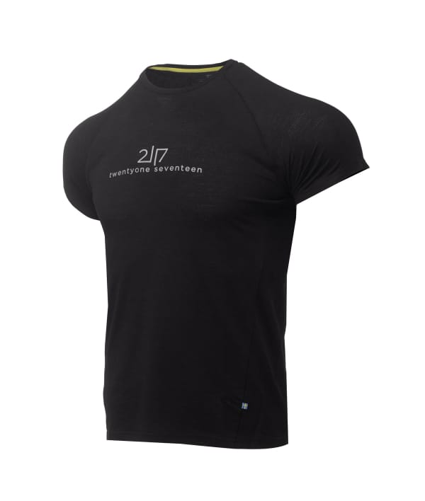 7853921 Luttra Mesh top short black front