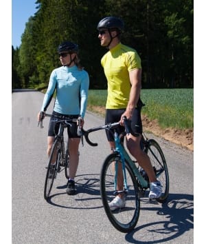 7857951 svart ny logotyp